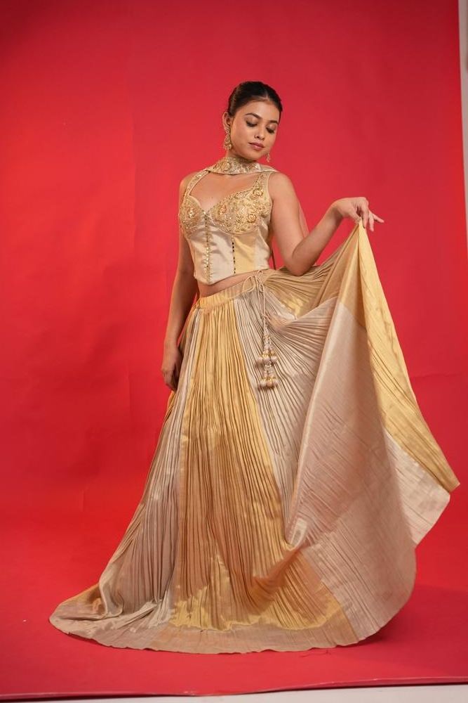 BRIDAL TROUSSEAU